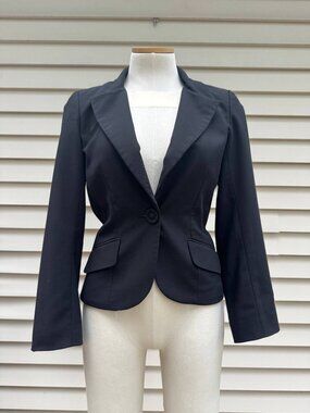 Arden B Black Fitted Blazer | US 8